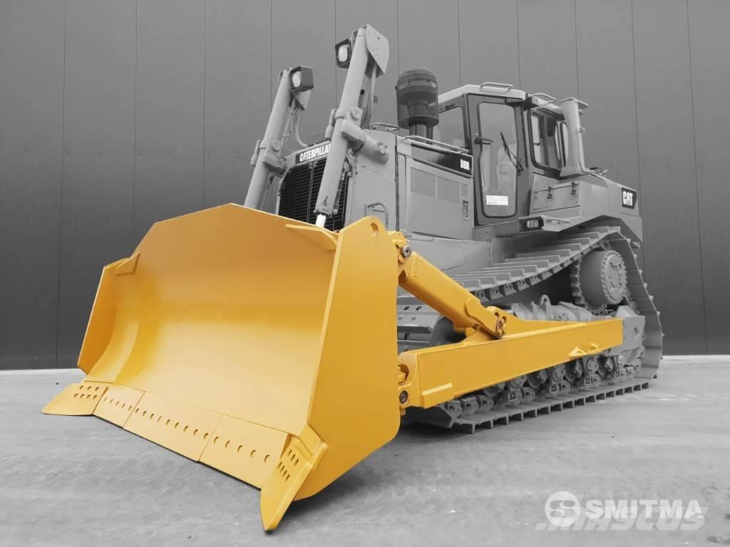 CAT D8R Bladen