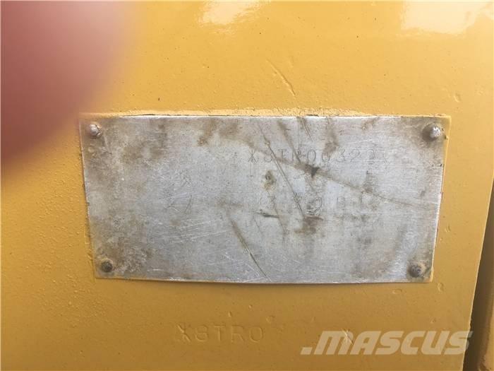 CAT 330 B Rupsgraafmachines