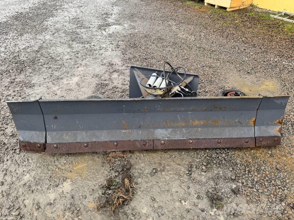 Sami Frontblad Sneeuwschuivers en -ploegen