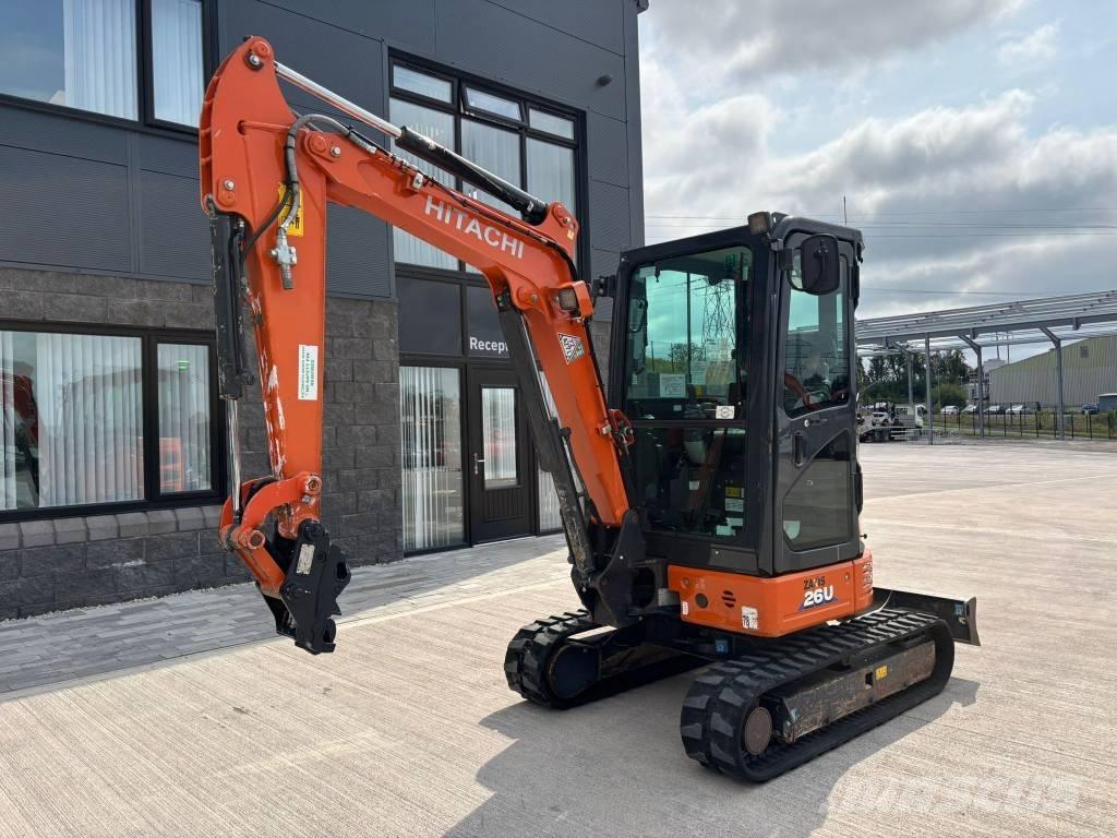 Hitachi ZX 26 U-6 Minigraafmachines < 7t