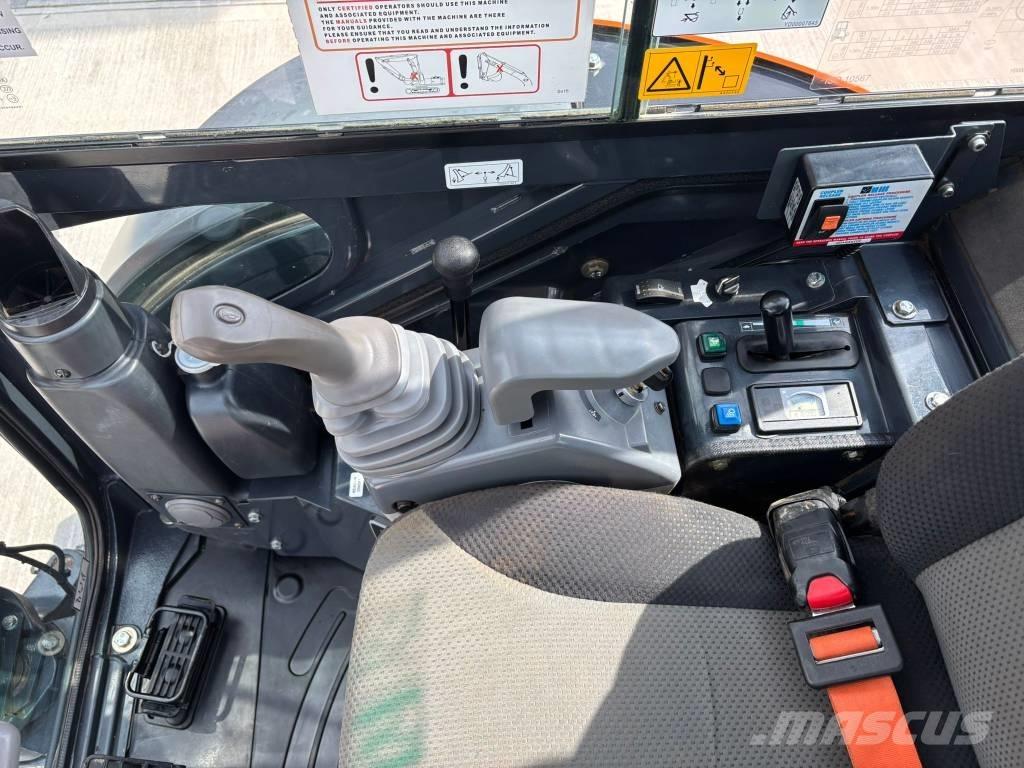 Hitachi ZX 26 U-6 Minigraafmachines < 7t