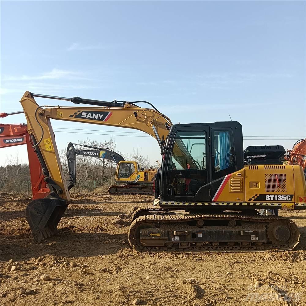 Sany SY 135 C Rupsgraafmachines