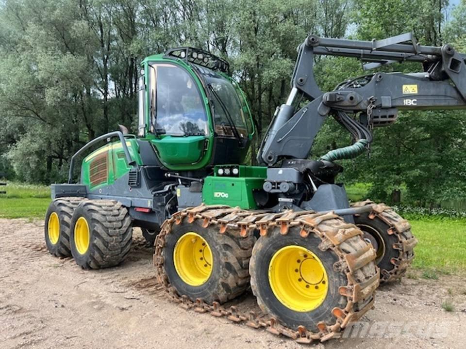 John Deere 1170 G Uitrijwagens