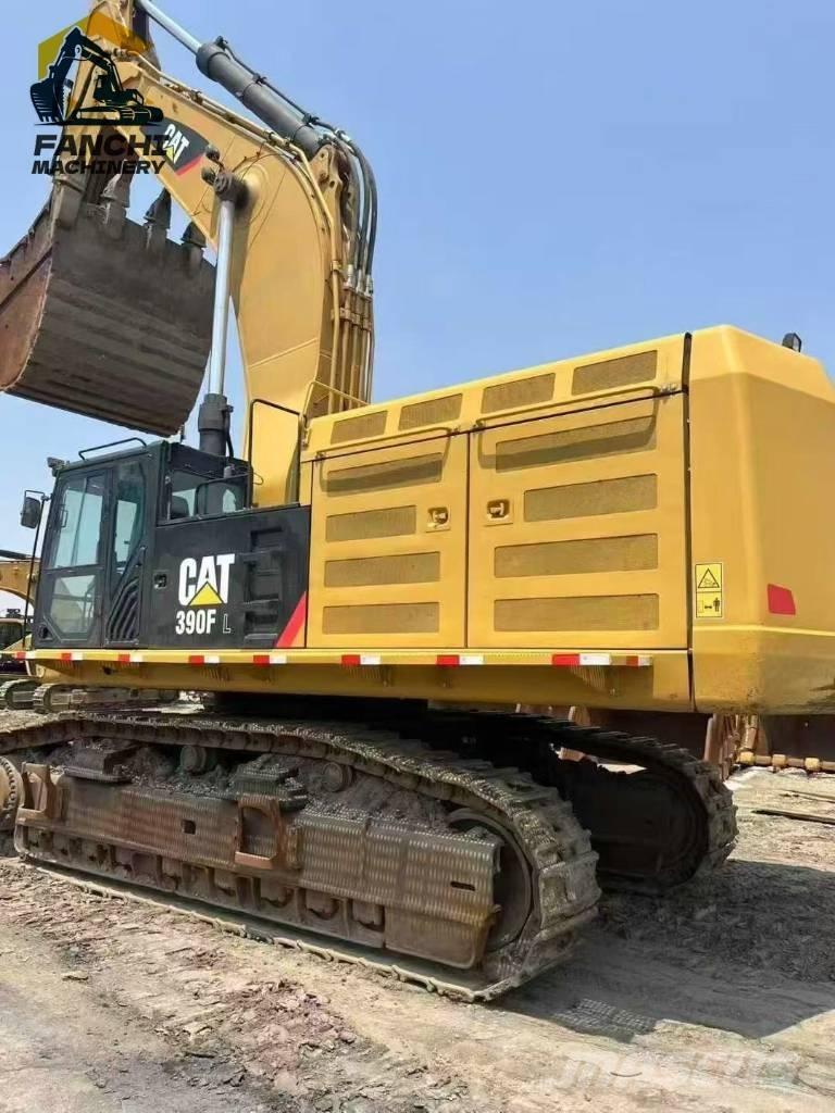 CAT 390F Rupsgraafmachines