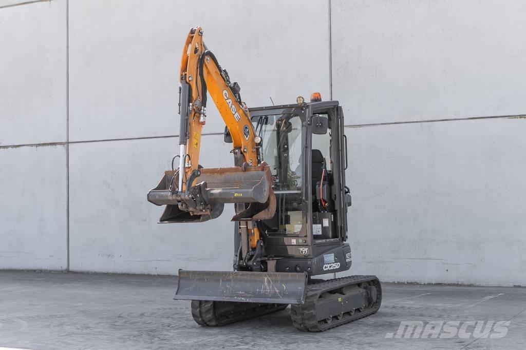 CASE CX 25 D Minigraafmachines < 7t
