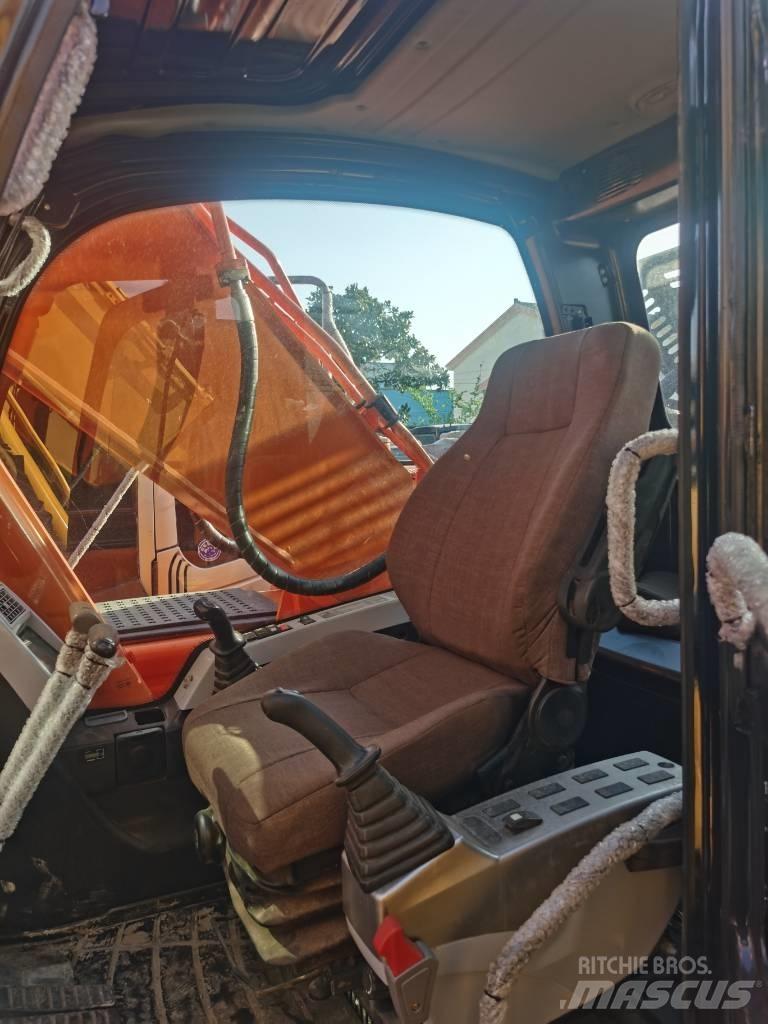 Doosan DX 225 LC Rupsgraafmachines