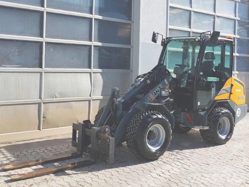 Giant G 3500 X-Tra Schrankladers