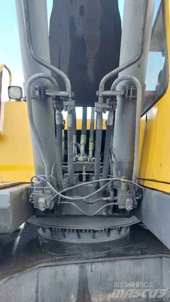 Åkerman EC 450 L Rupsgraafmachines