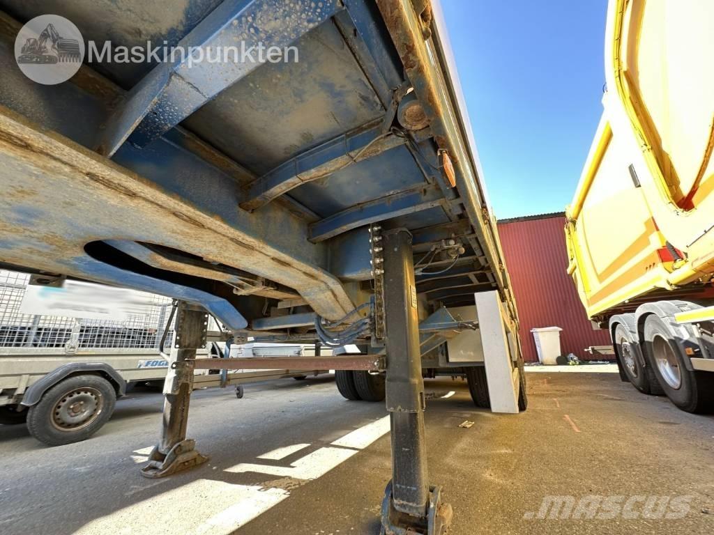 Närko S7HB11L61 Opleggers met meesturende achterwielen