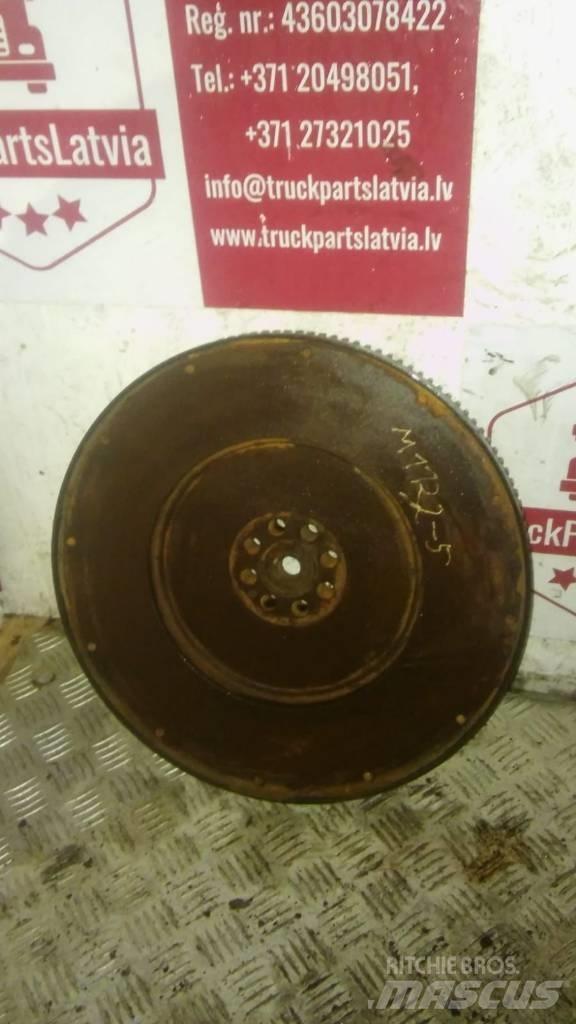 MAN 14.232 Flywheel Versnellingsbakken