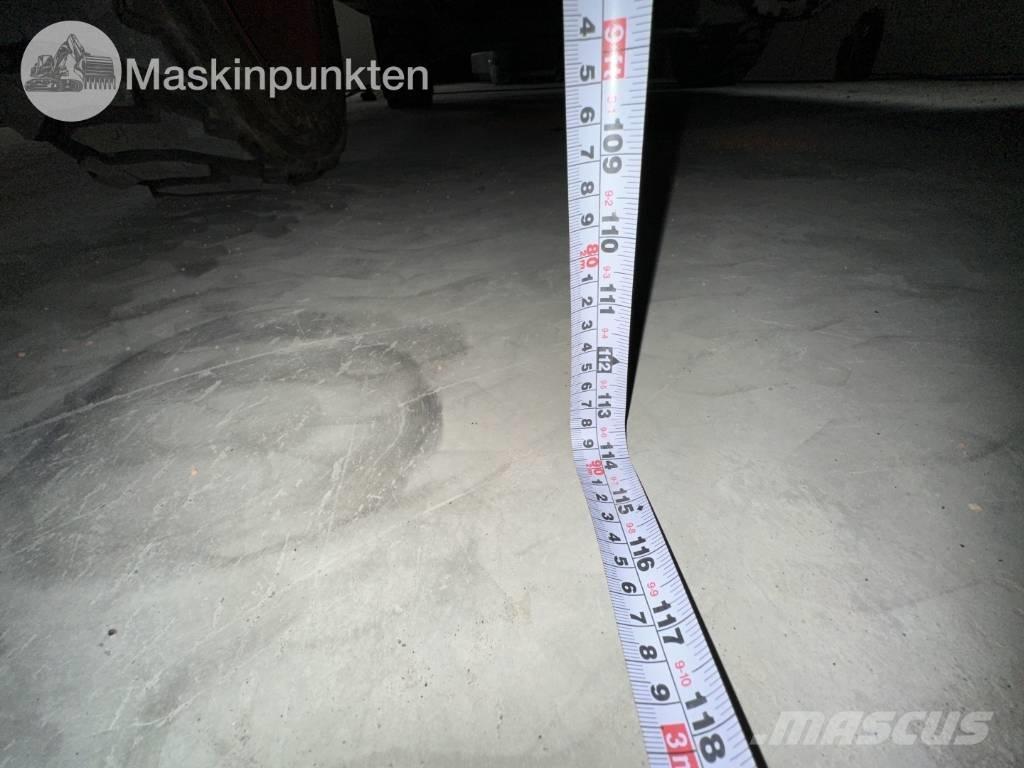 SkyJack SJ 8841 Schaarhoogwerkers