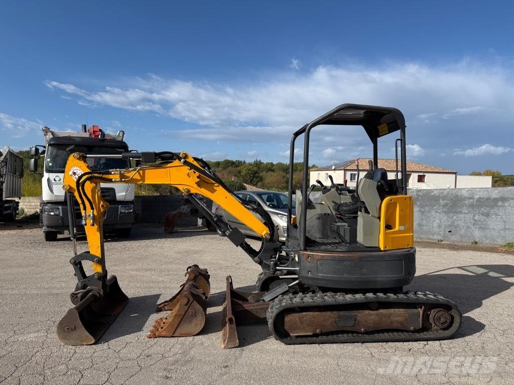 Bobcat E 26 Minigraafmachines < 7t