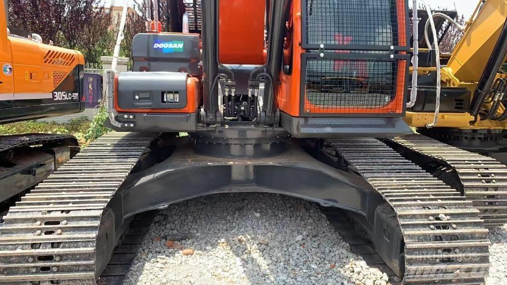 Doosan DX300LC-9 Rupsgraafmachines