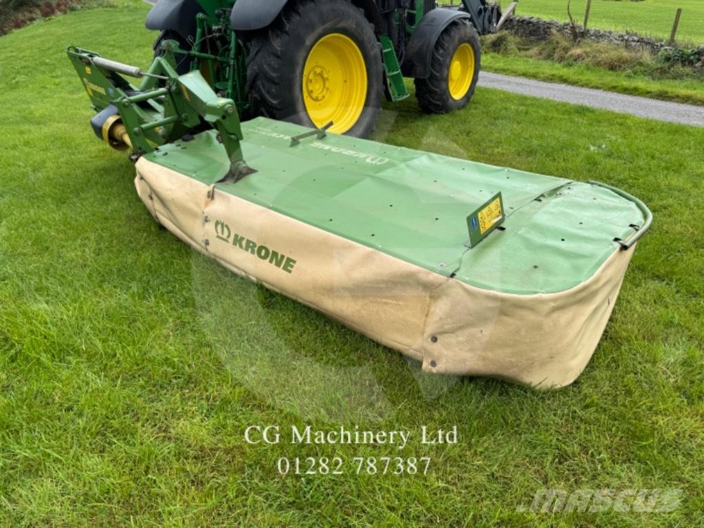 Krone R320 Gemonteerde en gesleepte maaiers