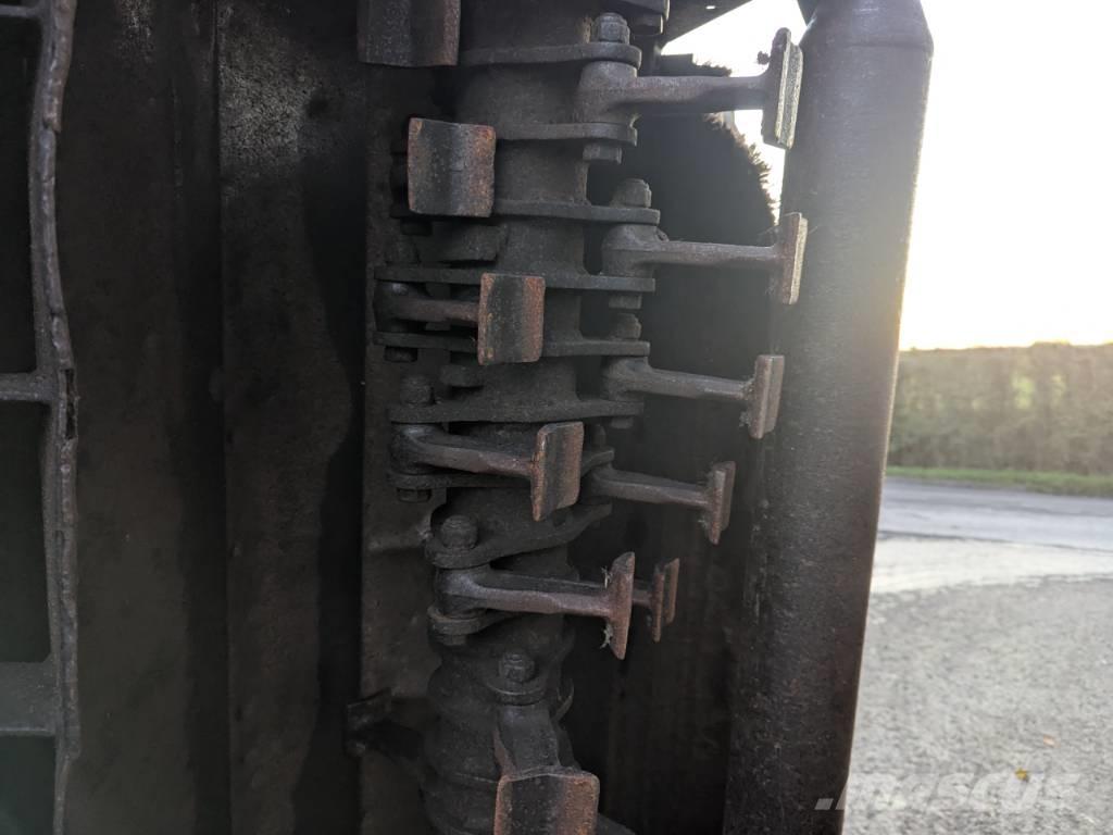 McConnel PA93 Heggenscharen