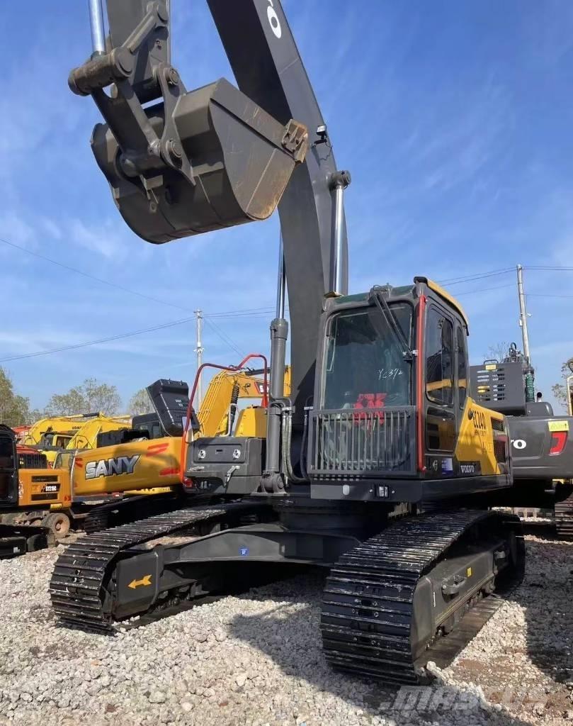 Volvo EC 240 B Rupsgraafmachines