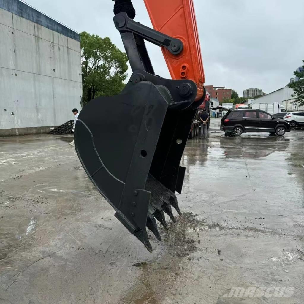 Doosan DX 225 LC Rupsgraafmachines