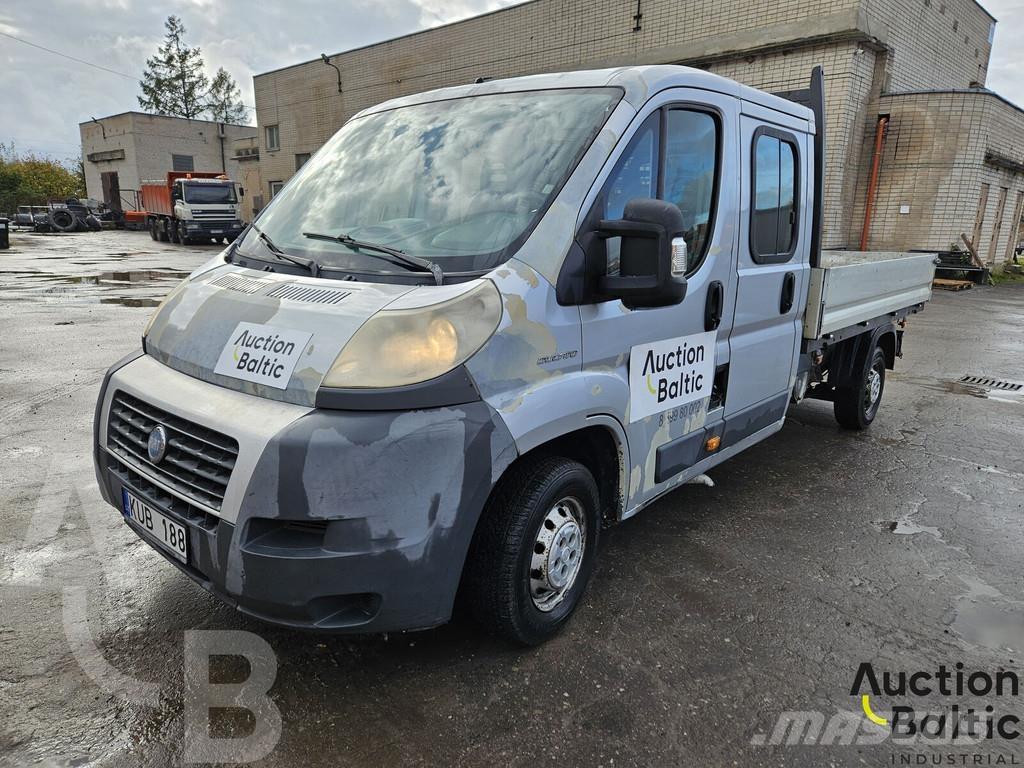 Fiat Ducato Bestelwagens met open laadbak