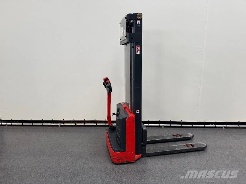 Linde ML 10 Meeloop stapelaar