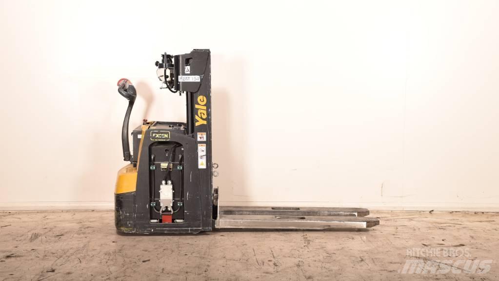 Yale MS20 Meeloop stapelaar