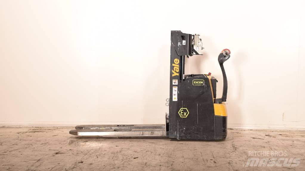 Yale MS20 Meeloop stapelaar