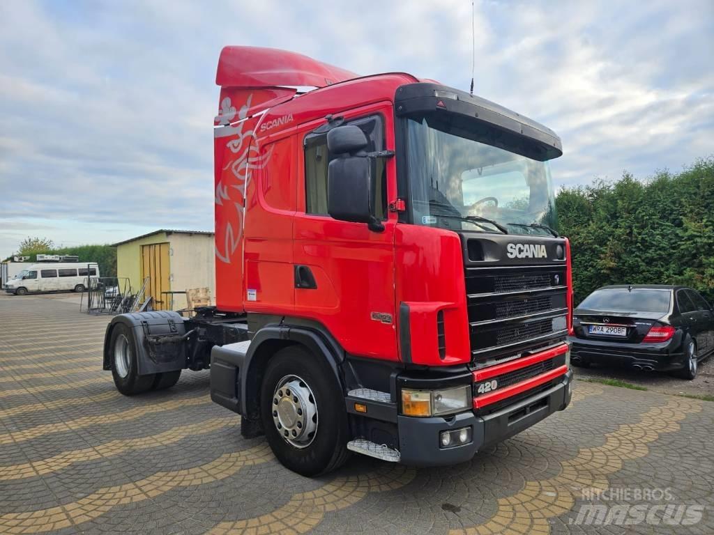 Scania 124 L 420 Trekkers