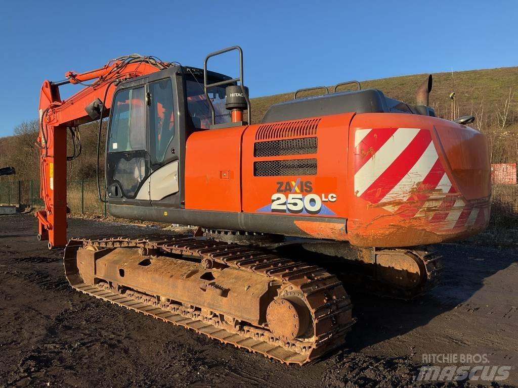 Hitachi ZX 250 LC-6 Rupsgraafmachines