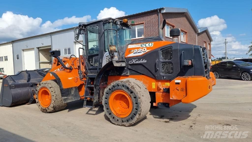 Hitachi ZW 220-6 Wielladers