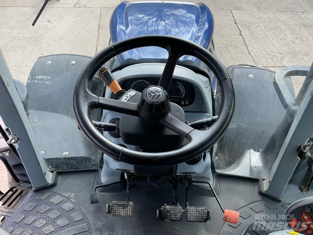 New Holland T 7.315 Tractoren
