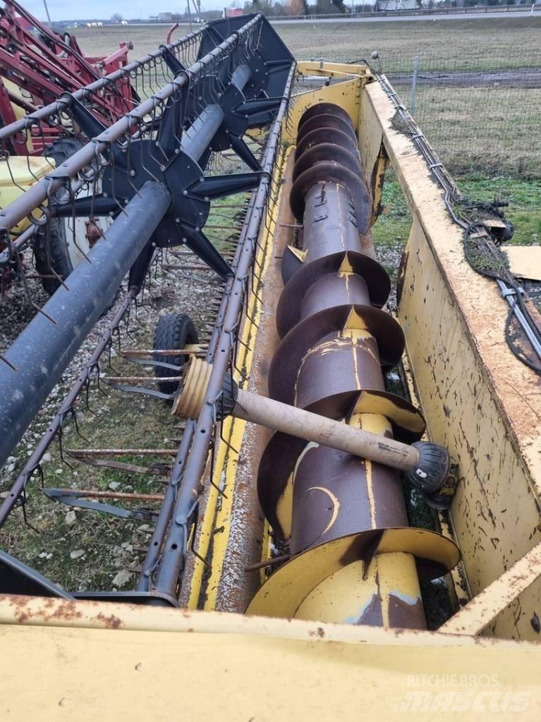 New Holland TX 36 Maaidorsmachines