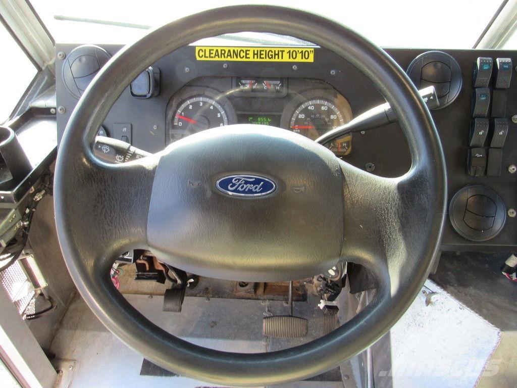 Ford E-450 Bakwagens met gesloten opbouw