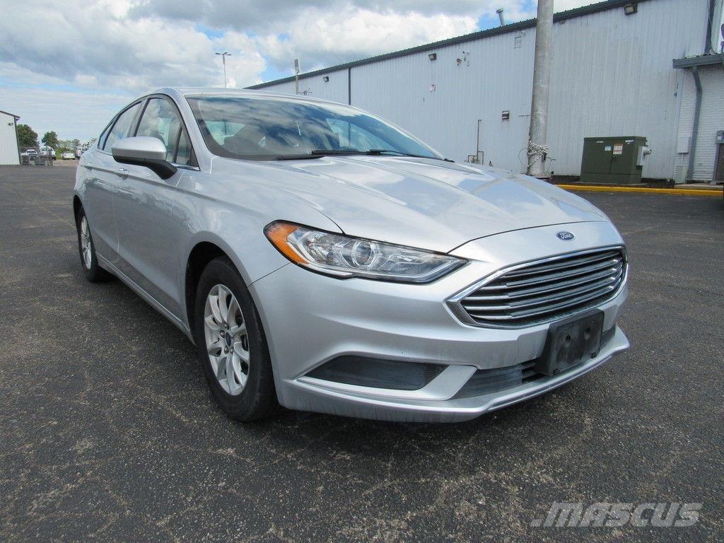 Ford Fusion Auto's