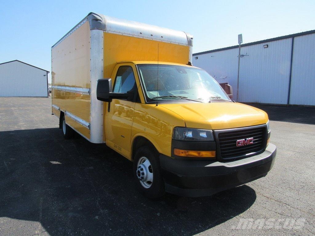 GMC Savana 3500 Bakwagens met gesloten opbouw