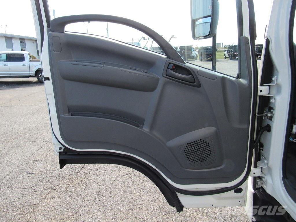Isuzu NPR HD Bakwagens met gesloten opbouw