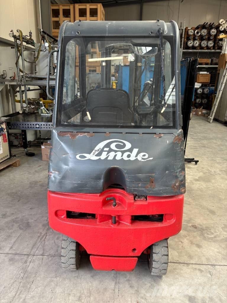 Linde E 20 P-02 Elektrische heftrucks