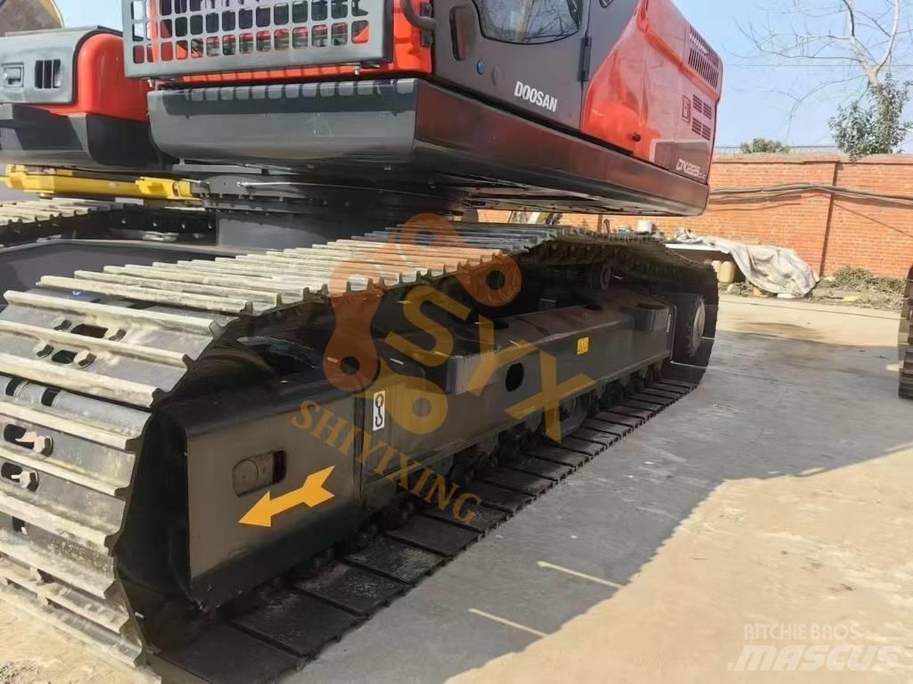 Doosan DX 225 LC Long Reach Graafmachines