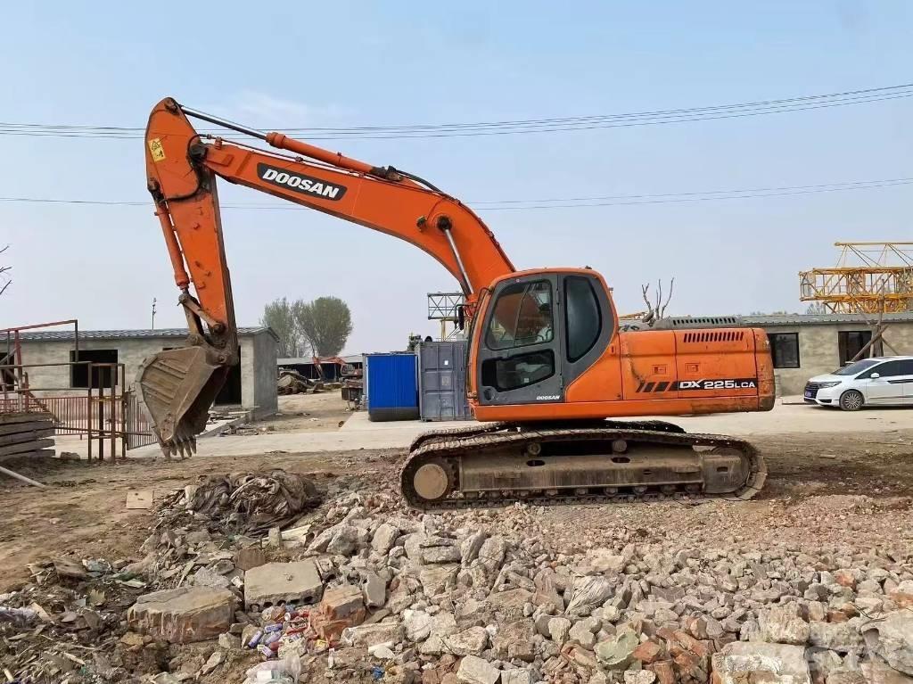 Doosan DX 225 LCA Rupsgraafmachines