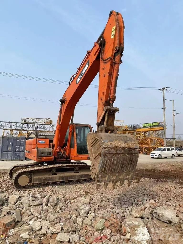 Doosan DX 225 LCA Rupsgraafmachines