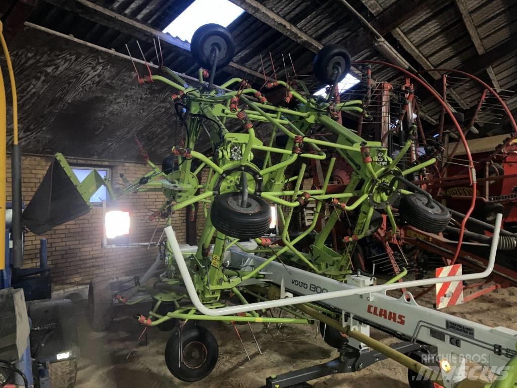 CLAAS VOLTO 1300 T Schudders