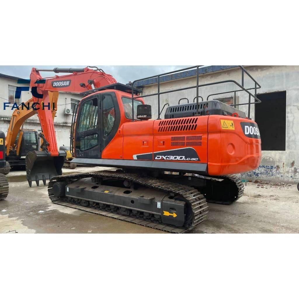 Doosan DX 300 LC LR Rupsgraafmachines