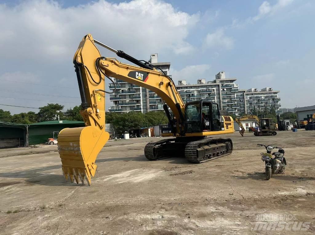 CAT 330 D Rupsgraafmachines