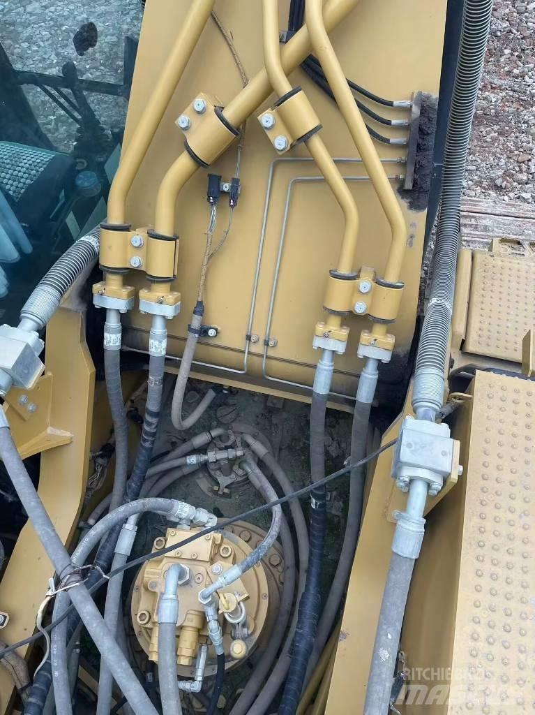 CAT 336 Rupsgraafmachines