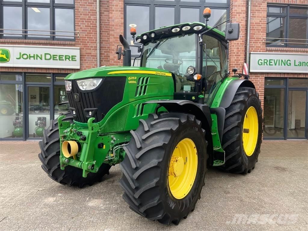 John Deere 6215R Tractoren