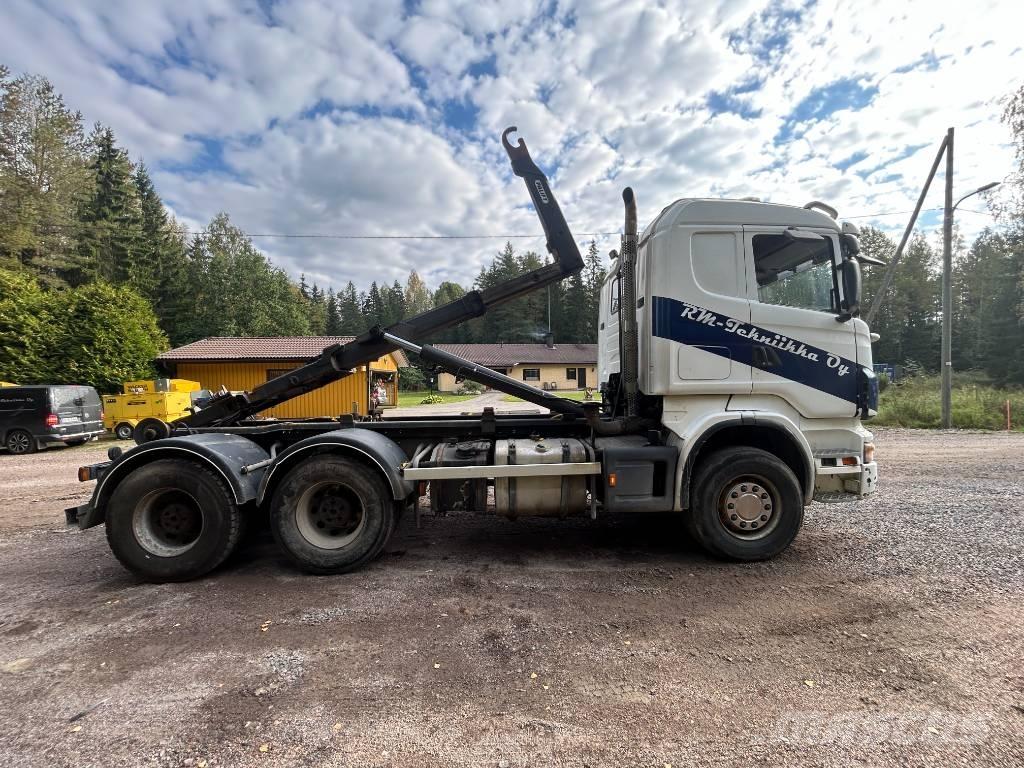 Scania R 500 Vrachtwagen met containersysteem