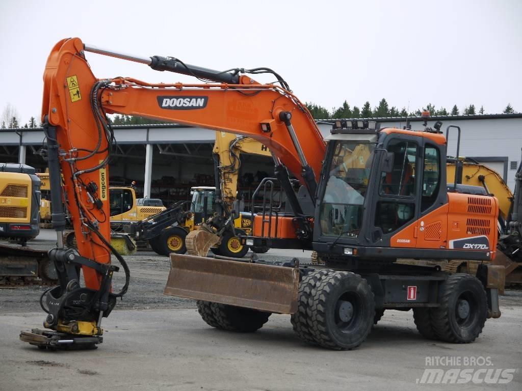 Doosan DX 170 W-5 Wielgraafmachines