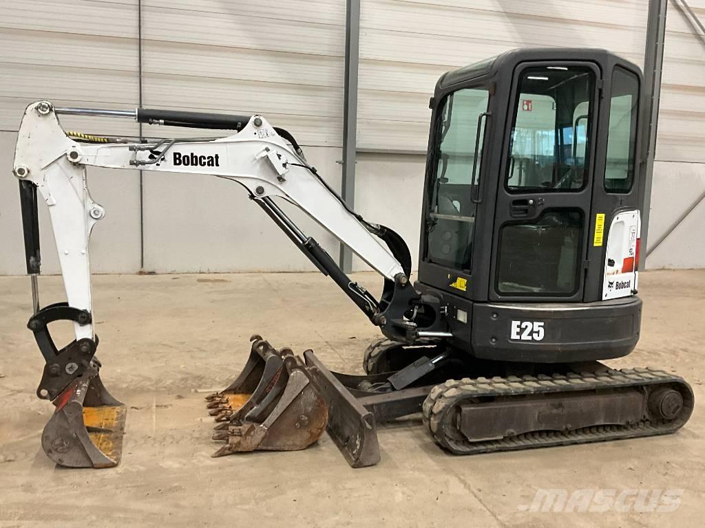 Bobcat E 25 Minigraafmachines < 7t