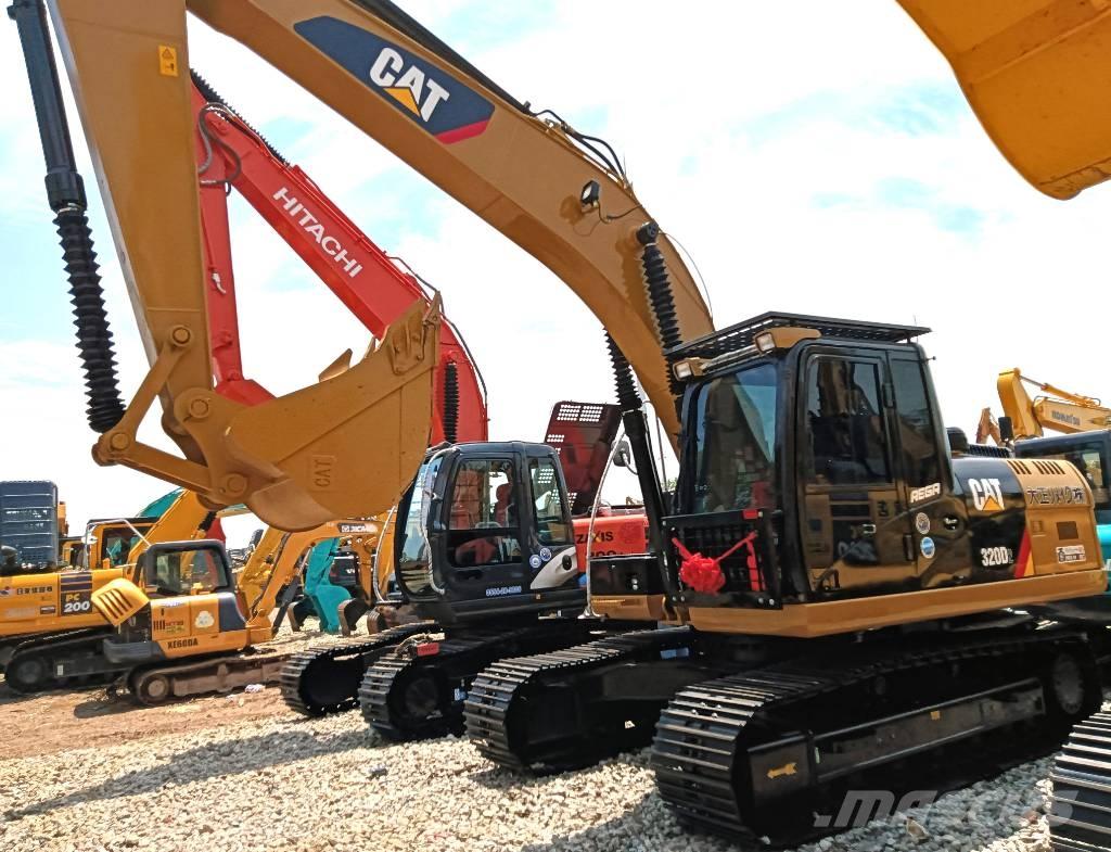 CAT 320 D Rupsgraafmachines