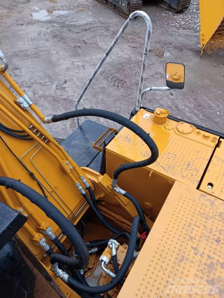 CAT 324 D L Rupsgraafmachines
