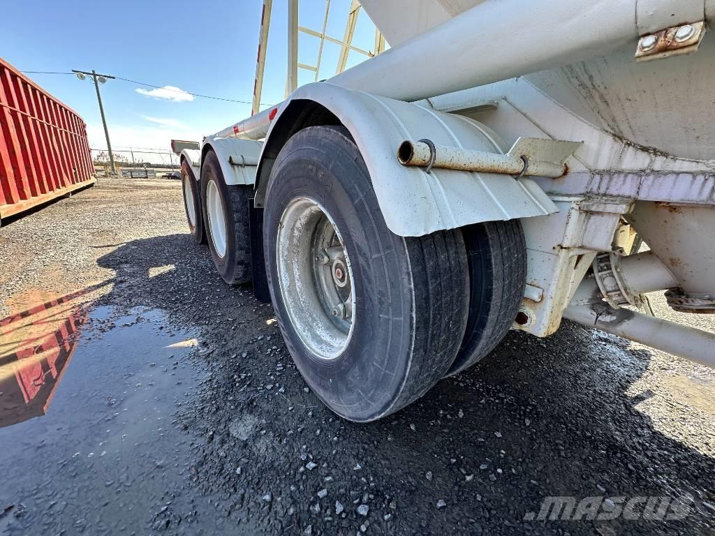 Fruehauf TR-90 Tankwagen