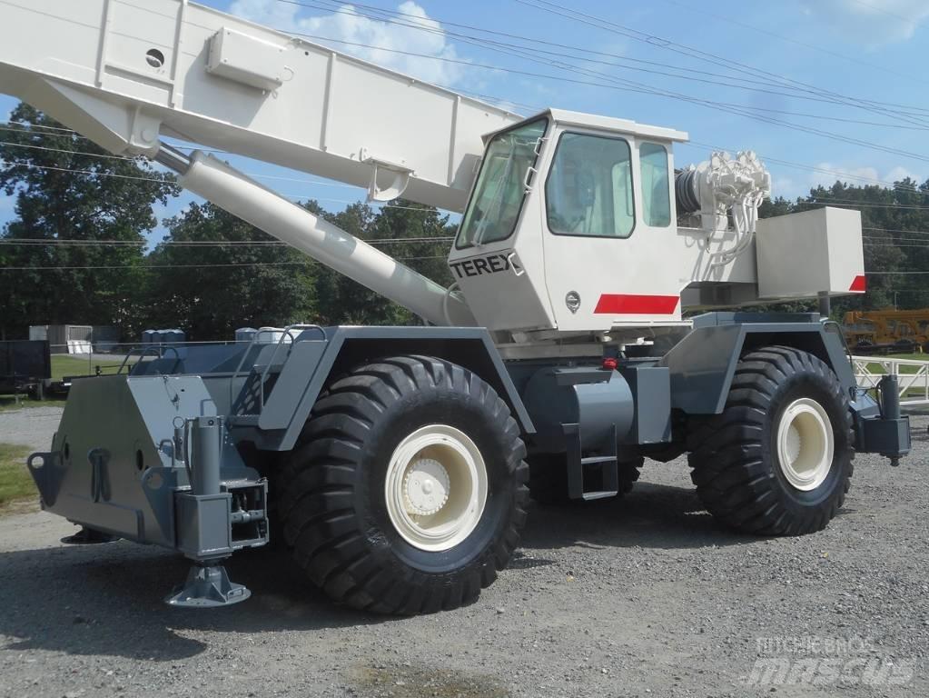 Terex RT 450 Ruw terrein kranen